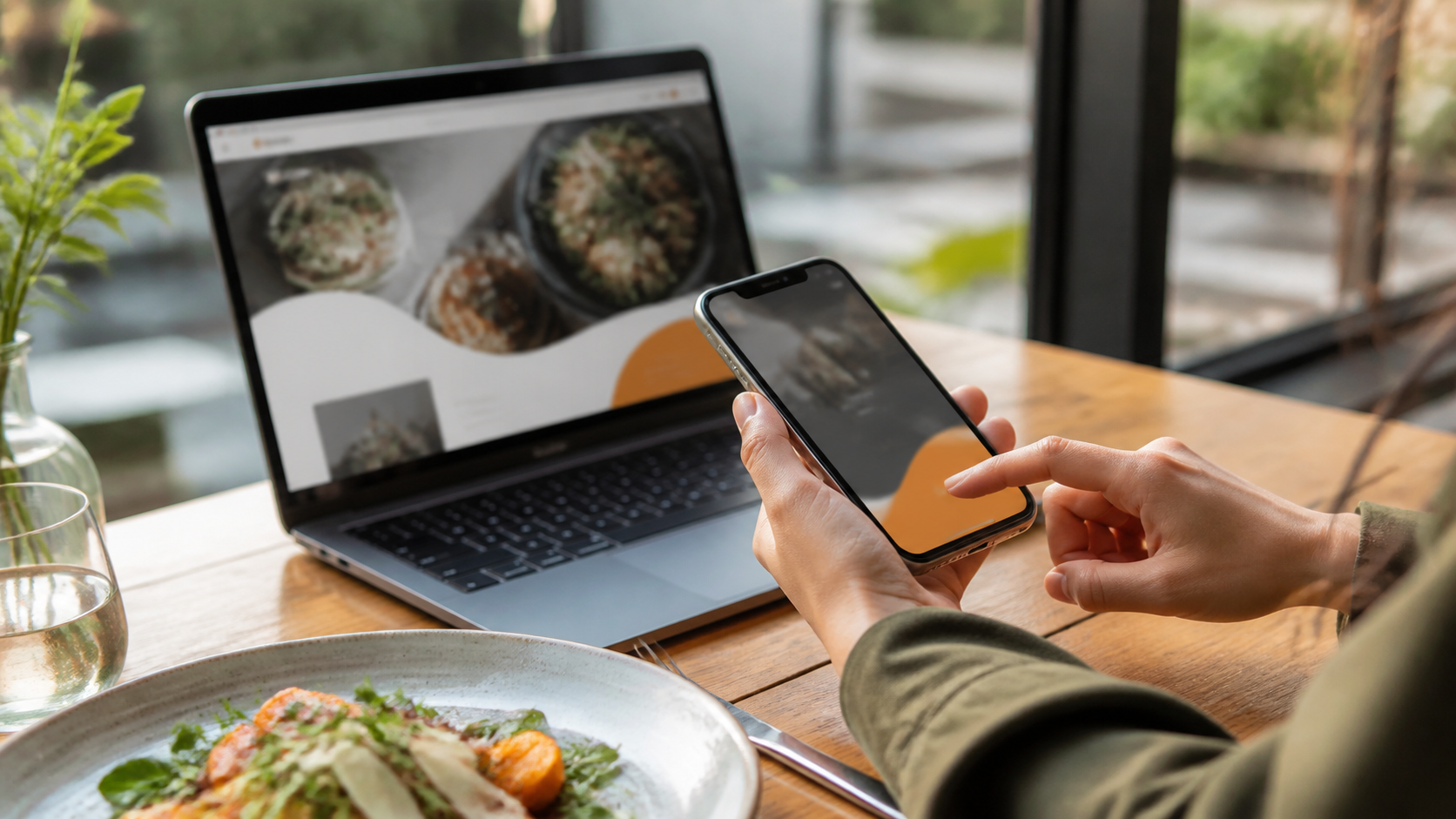 Página de destino para pedidos e reservas de restaurante
